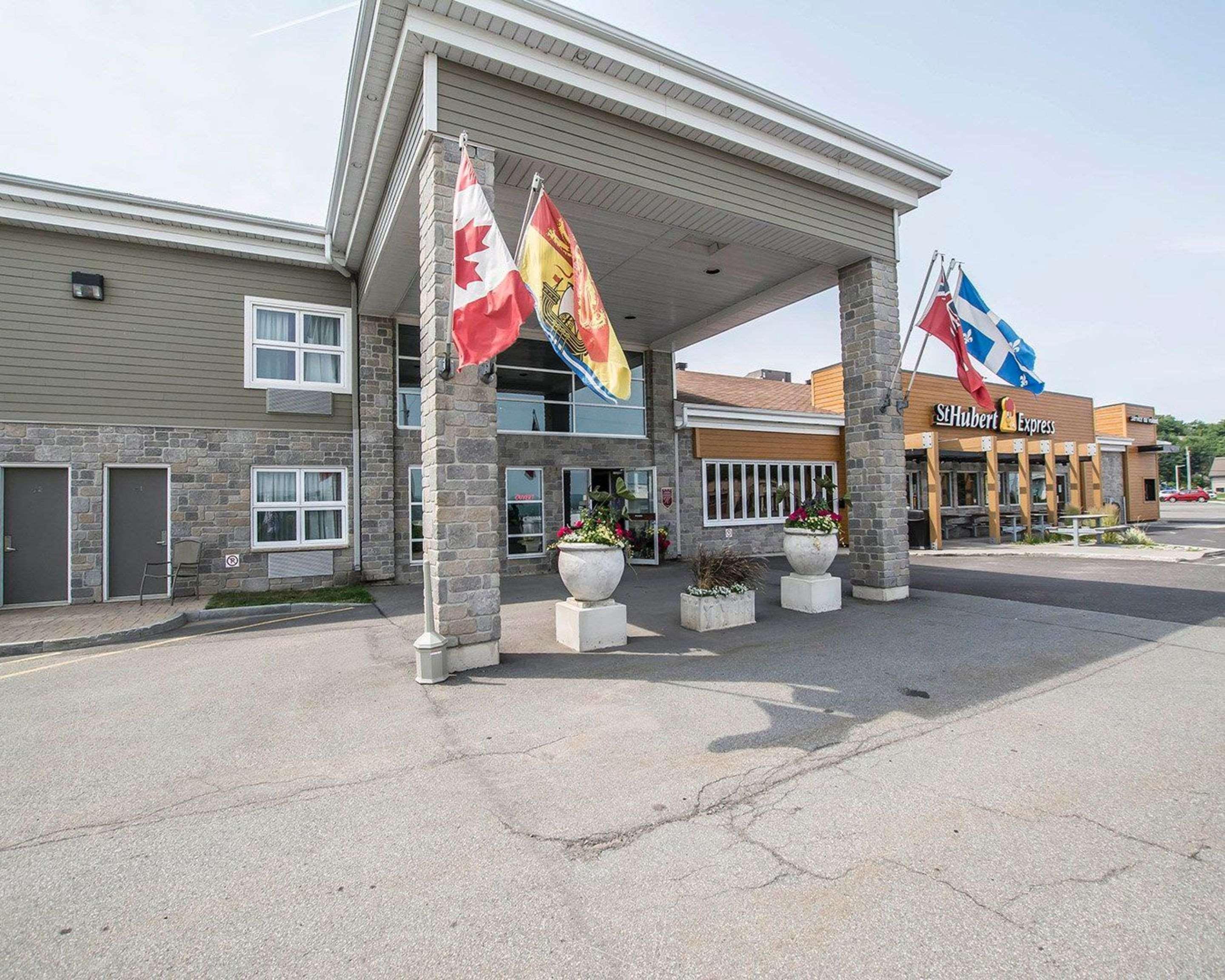 Econo Lodge Montmagny Exterior foto