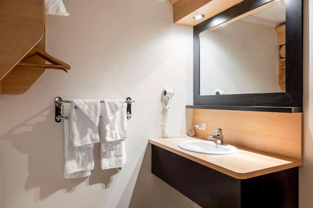 Econo Lodge Montmagny Habitación foto