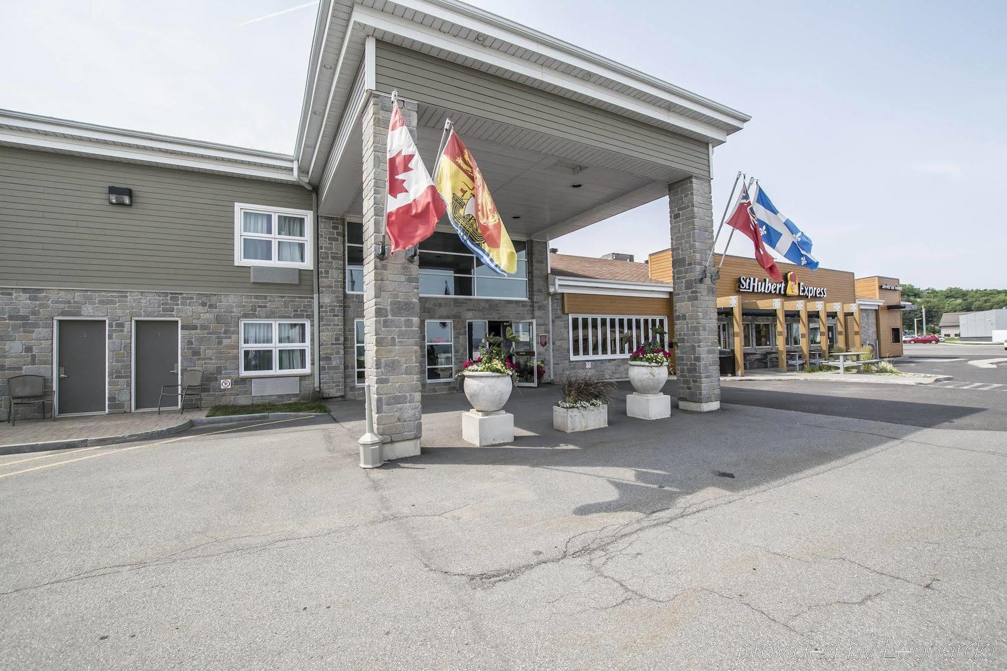 Econo Lodge Montmagny Exterior foto